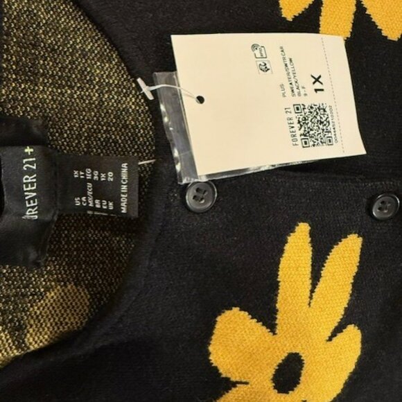 Retro Daisy Print Button front Cardigan Sweater - Picture 14 of 16